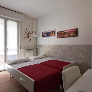 https://verona-fairhome-the-red.hotelinveneto.com